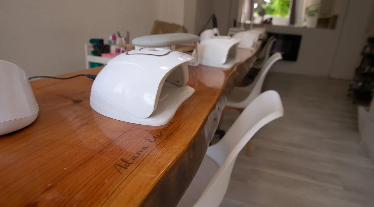 Manicure table with a drying lamp
